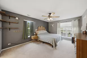 2353 Georgetown Cir, Aurora, IL 60503 - Photo 15