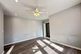 4735 N Beacon St, Chicago, IL 60640 - Photo 7