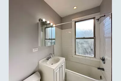 4735 N Beacon Street #301, Chicago, IL 60640 - Photo 17