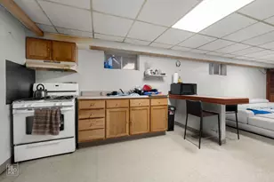 6741 S Komensky Ave, Chicago, IL 60629 - Photo 33