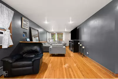 6741 S Komensky Avenue, Chicago, IL 60629 - Photo 9