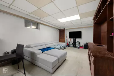 6741 S Komensky Avenue, Chicago, IL 60629 - Photo 31