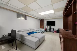 6741 S Komensky Ave, Chicago, IL 60629 - Photo 31