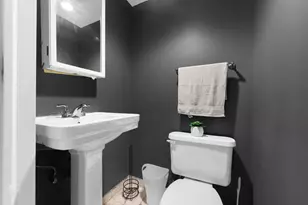 6741 S Komensky Ave, Chicago, IL 60629 - Photo 43