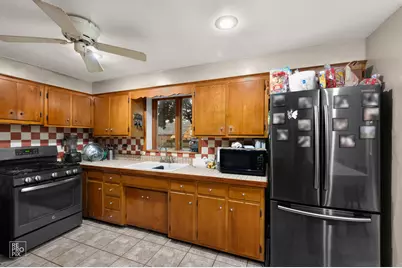 6741 S Komensky Avenue, Chicago, IL 60629 - Photo 15