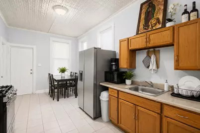 2639 S Trumbull Avenue, Chicago, IL 60623 - Photo 5