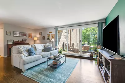 4136 N California Avenue #201, Chicago, IL 60618 - Photo 3