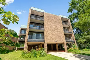4136 N California Ave, Chicago, IL 60618 - Photo 1
