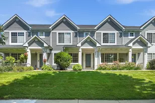 637 Lincoln Station Dr, Oswego, IL 60543 - Photo 1
