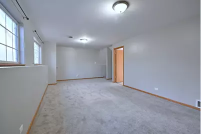 19 E Pineview Drive, Round Lake Park, IL 60073 - Photo 33