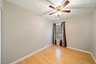 1984 Dunmore Pl, Hoffman Estates, IL 60169 - Photo 17