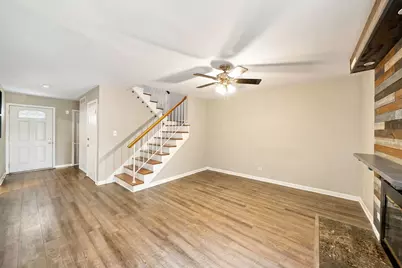 1984 Dunmore Place, Hoffman Estates, IL 60169 - Photo 13