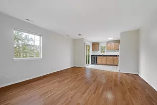 29 N Park Blvd, Streamwood, IL 60107 - Photo 5