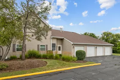 29 N Park Boulevard #H, Streamwood, IL 60107 - Photo 1