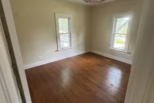 647 Hardin Ave, Aurora, IL 60506 - Photo 11