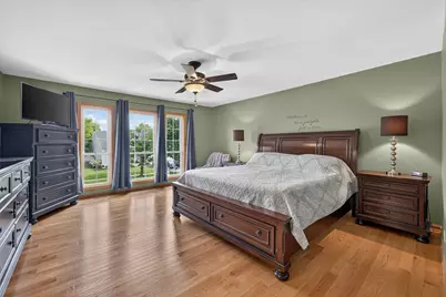 3930 Peartree Drive, Lake in the Hills, IL 60156 - Photo 17