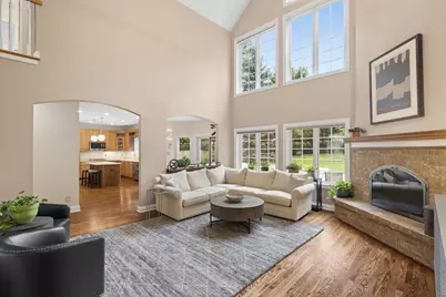 5709 Lenox Road, Lisle, IL 60532 - Photo 15