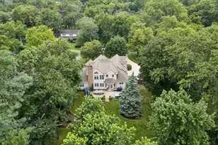 5709 Lenox Rd, Lisle, IL 60532 - Photo 43