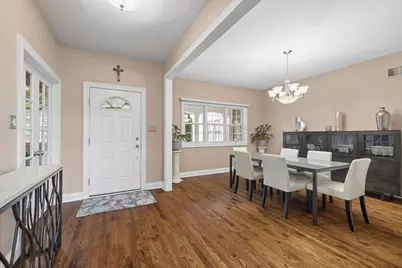 5709 Lenox Road, Lisle, IL 60532 - Photo 19