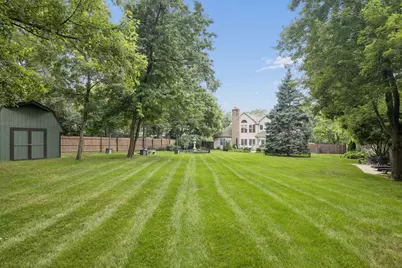 5709 Lenox Road, Lisle, IL 60532 - Photo 7