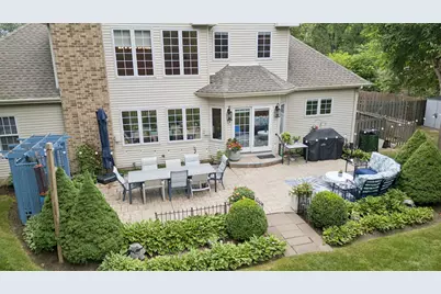 5709 Lenox Road, Lisle, IL 60532 - Photo 37