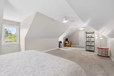 5709 Lenox Road, Lisle, IL 60532 - Photo 33