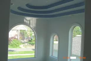 [Address not provided], Glenview, IL 60026 - Photo 3