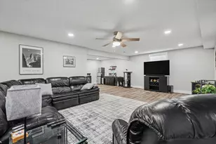 3916 Bay Cir, Champaign, IL 61822 - Photo 25