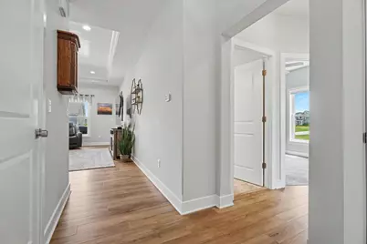 3916 Bay Circle #3916, Champaign, IL 61822 - Photo 5