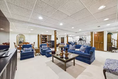 120 W Blackthorn Lane, Lake Forest, IL 60045 - Photo 29