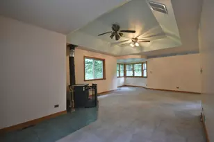 34W615 Illinois St, Saint Charles, IL 60174 - Photo 7
