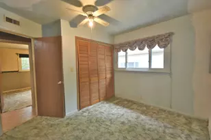 34W615 Illinois St, Saint Charles, IL 60174 - Photo 23