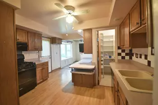 34W615 Illinois St, Saint Charles, IL 60174 - Photo 11
