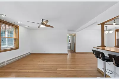 2422 W Farragut Avenue #1A, Chicago, IL 60625 - Photo 5