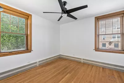 2422 W Farragut Avenue #1A, Chicago, IL 60625 - Photo 17