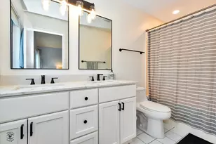 17323 Lakebrook Dr, Orland Park, IL 60467 - Photo 17