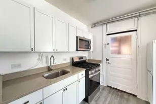 1605 N McVicker St, Chicago, IL 60639 - Photo 3