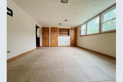 865 E 165th Street, South Holland, IL 60473 - Photo 13