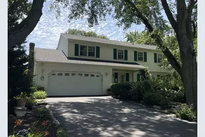 27W215 Oakwood Street, Winfield, IL 60190 - Photo 5