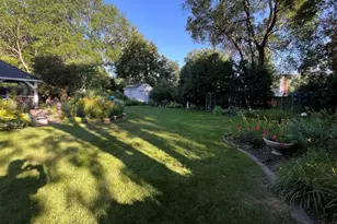27W215 Oakwood St, Winfield, IL 60190 - Photo 37