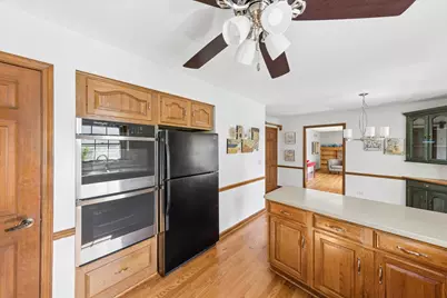 27W215 Oakwood Street, Winfield, IL 60190 - Photo 13