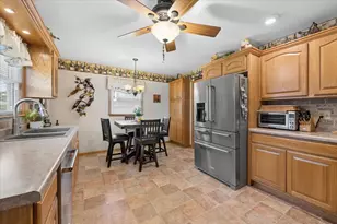 104 Sunset Strip, Joliet, IL 60435 - Photo 9