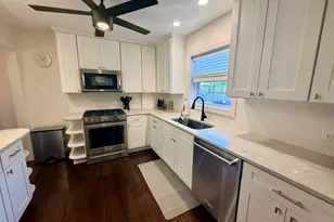 9439 S St Louis Ave, Evergreen Park, IL 60805 - Photo 5