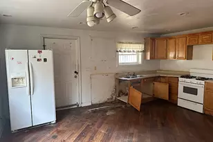 2809 S St Louis Ave, Chicago, IL 60623 - Photo 3