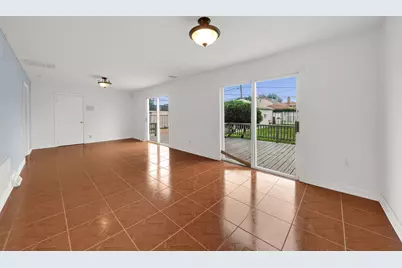 4933 S Lockwood Avenue, Chicago, IL 60638 - Photo 5