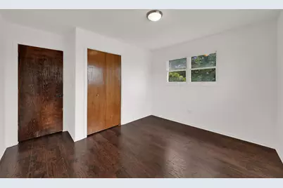 4933 S Lockwood Avenue, Chicago, IL 60638 - Photo 15