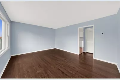 4933 S Lockwood Avenue, Chicago, IL 60638 - Photo 7
