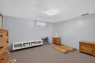 821 King Arthur Ln, Ottawa, IL 61350 - Photo 31