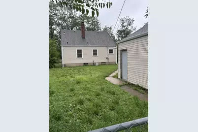 471 S Center Avenue, Bradley, IL 60915 - Photo 13