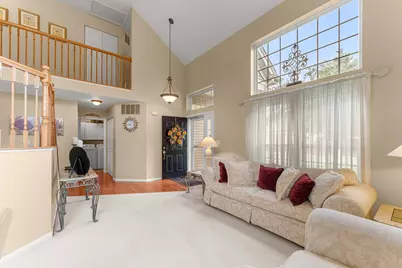 1256 Pennsbury Lane, Aurora, IL 60502 - Photo 9